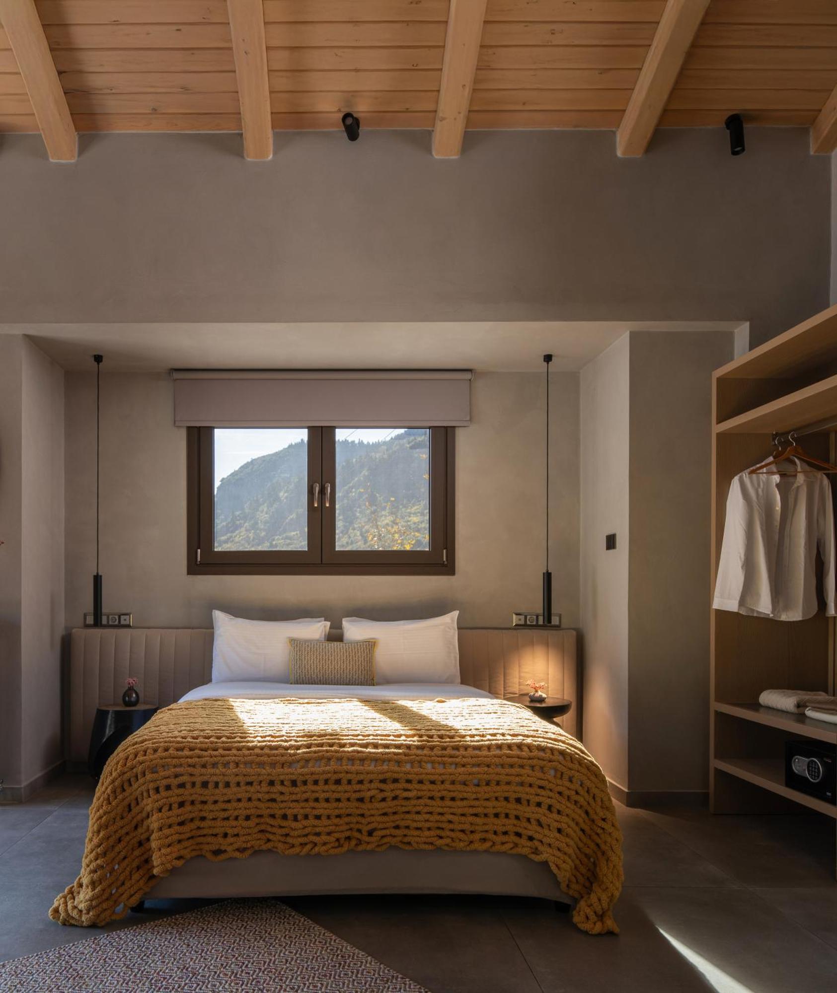 Evora Luxury Suites Mega Chorio Eksteriør billede