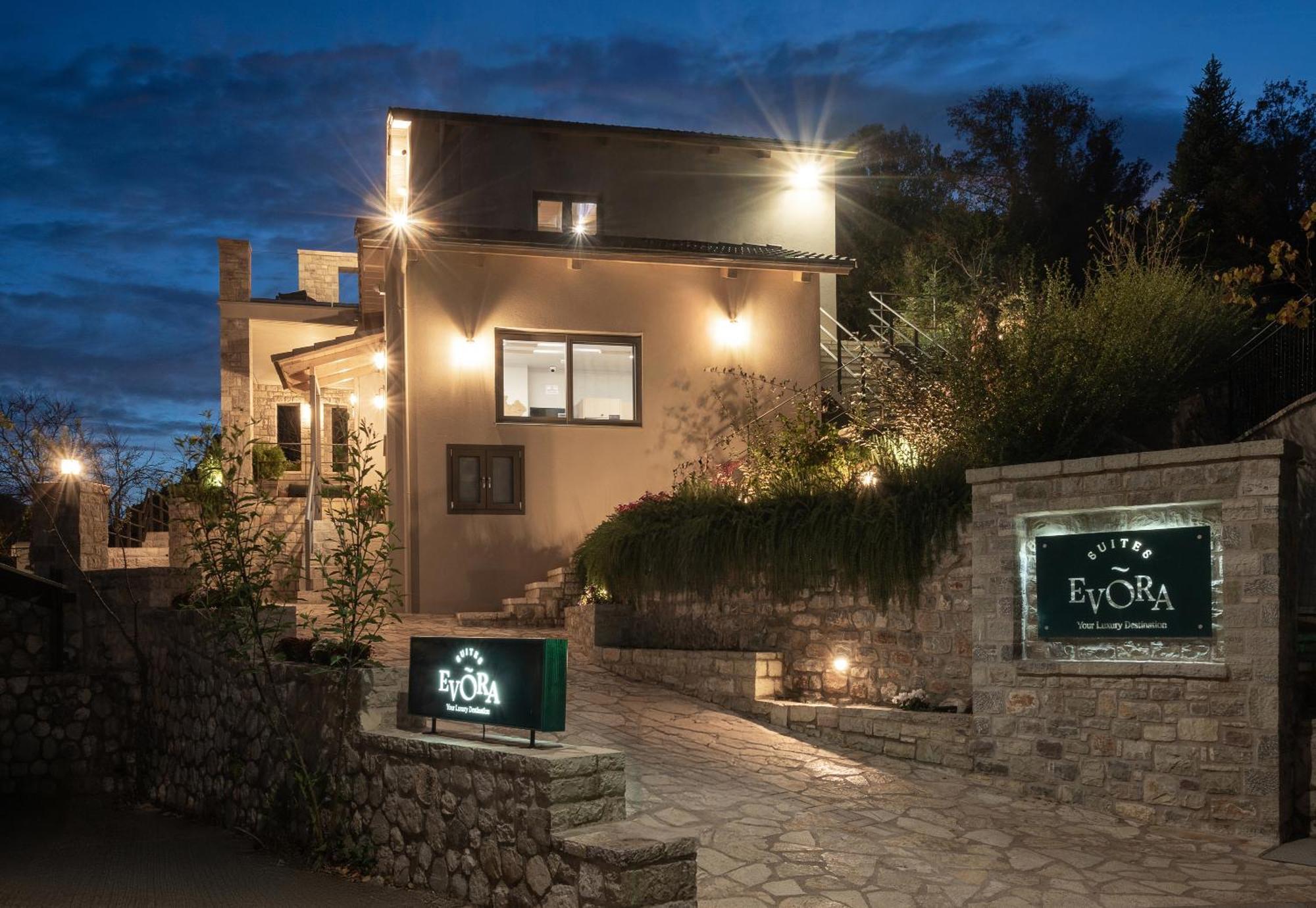 Evora Luxury Suites Mega Chorio Eksteriør billede